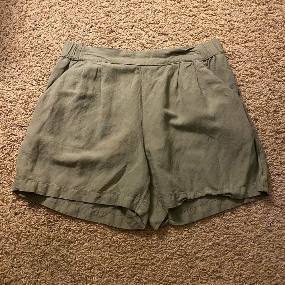 Apt. 9 Women's Sage Green Cargo Shorts